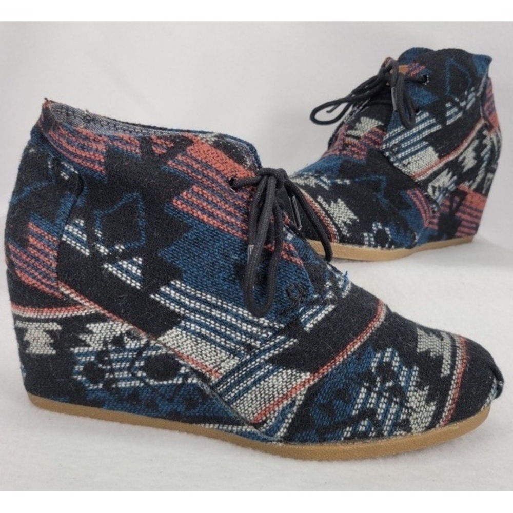 Toms Women's Black Aztec Navajo Wedge Heel Lace‎ Up Ankle Bootie 300813 Size 7